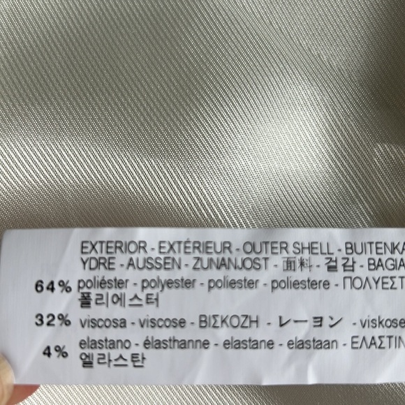 New Zara coat made in Spain, lapel collars, padded shoulders gorgeous sleeves - Picture 12 of 12